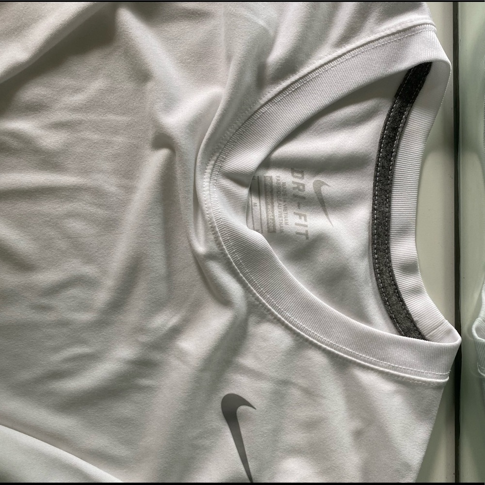 Mens Nike Dri-Fit shirt